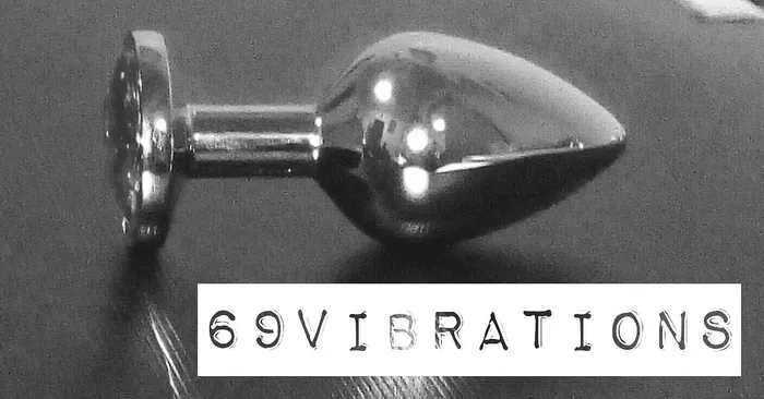 Anal 69 Vibrations Jewellery Budded Butt Plug Small Anal 69 Vibrations Jewellery Budded Butt Plug Small